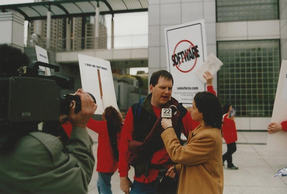 Salesforce actors protesting Siebel